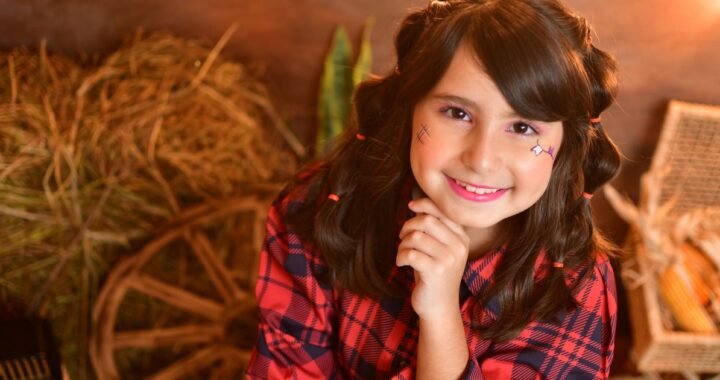 Carolina González: A Jovem Estrela do Mundo Digital