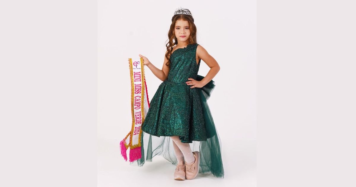 Bella Kester: Um Brilho Promissor no Mundo da Moda Infantil