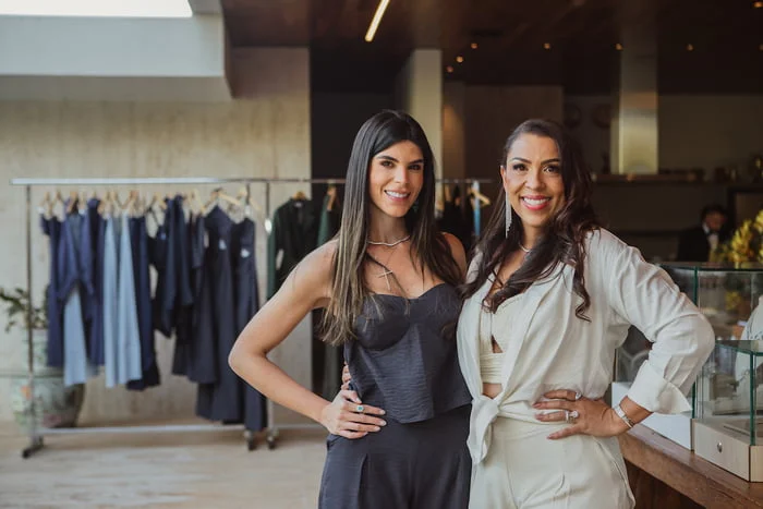 Carol Taurisano e Fernanda Kenner se unem em lançamento no Lago Sul