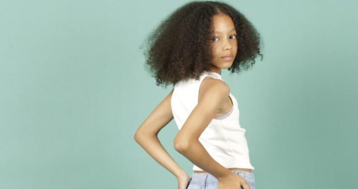 Isabelly Cristina: A Estrela Mirim das Redes Sociais