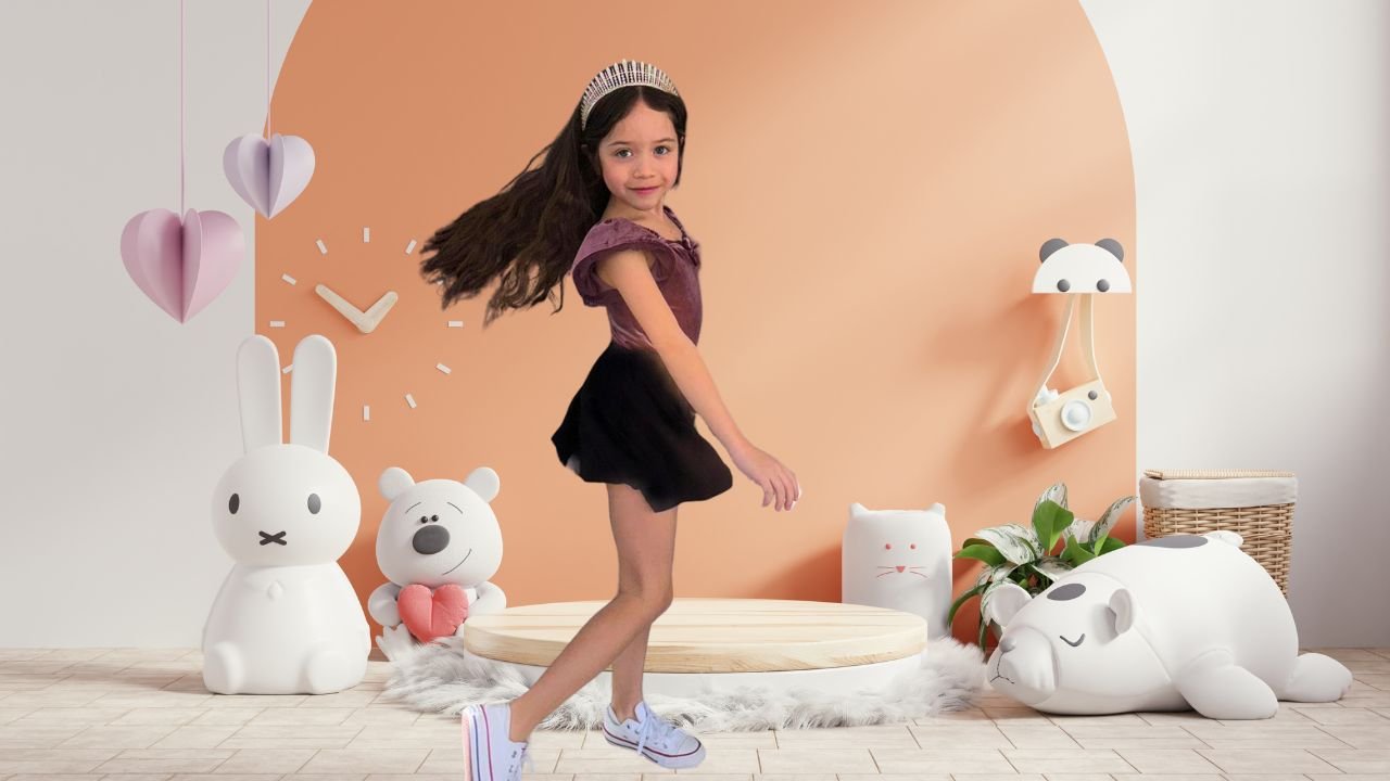 Eloá Lopes: A Pequena Estrela Que Encanta as Redes com Talento e Alegria